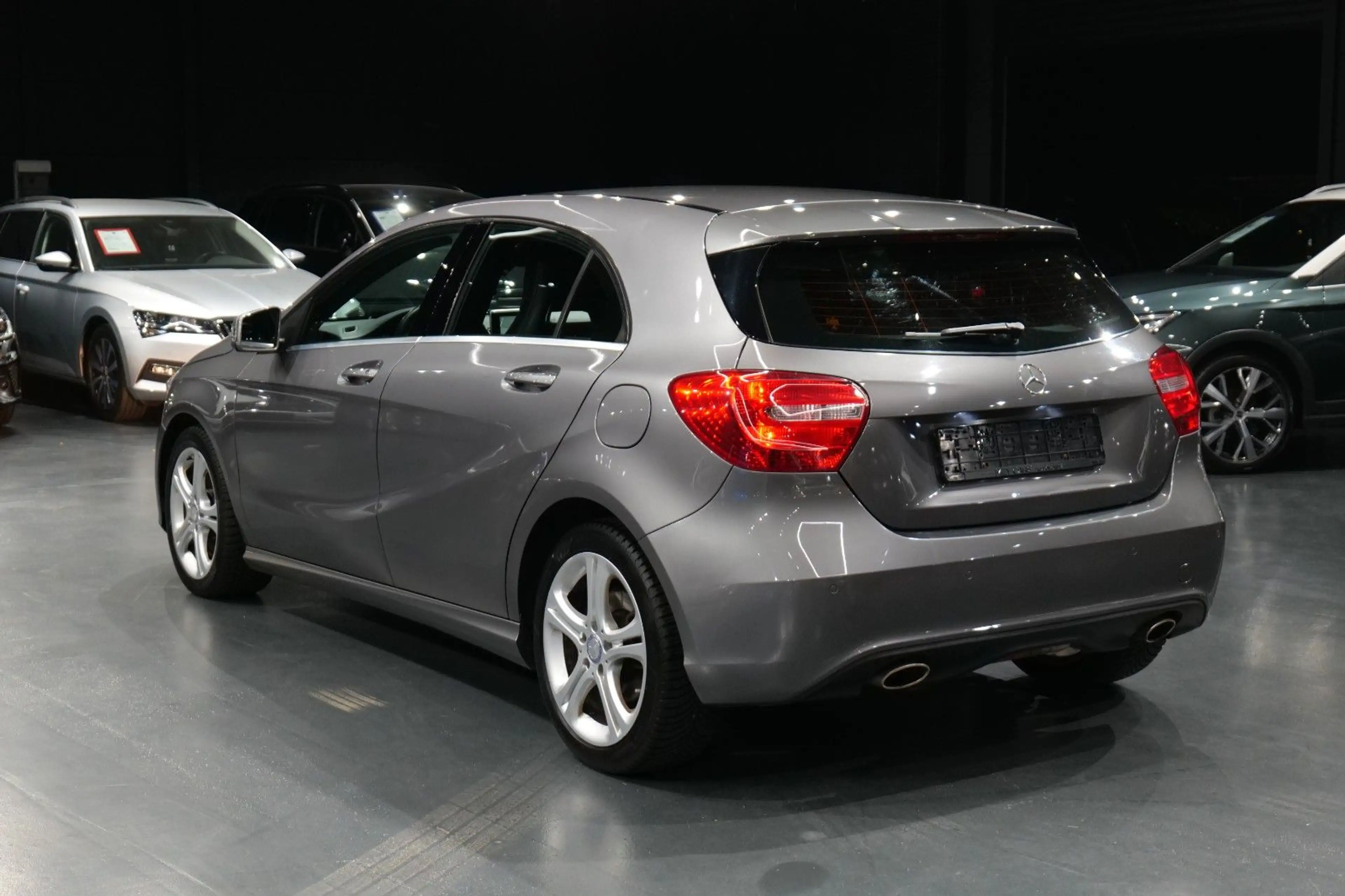 Mercedes-Benz A 180 BlueEfficiency *Tempomat*PDC*Sportsitze* — photo 6