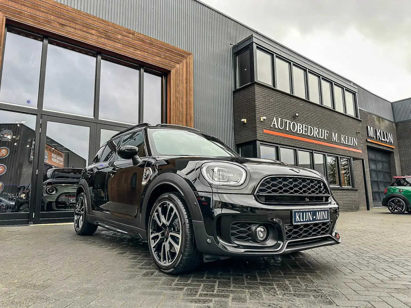 MINI Cooper S Countryman Mini 2.0 E ALL4 John Cooper Works 220pk/Pano/Camer Noir - 1