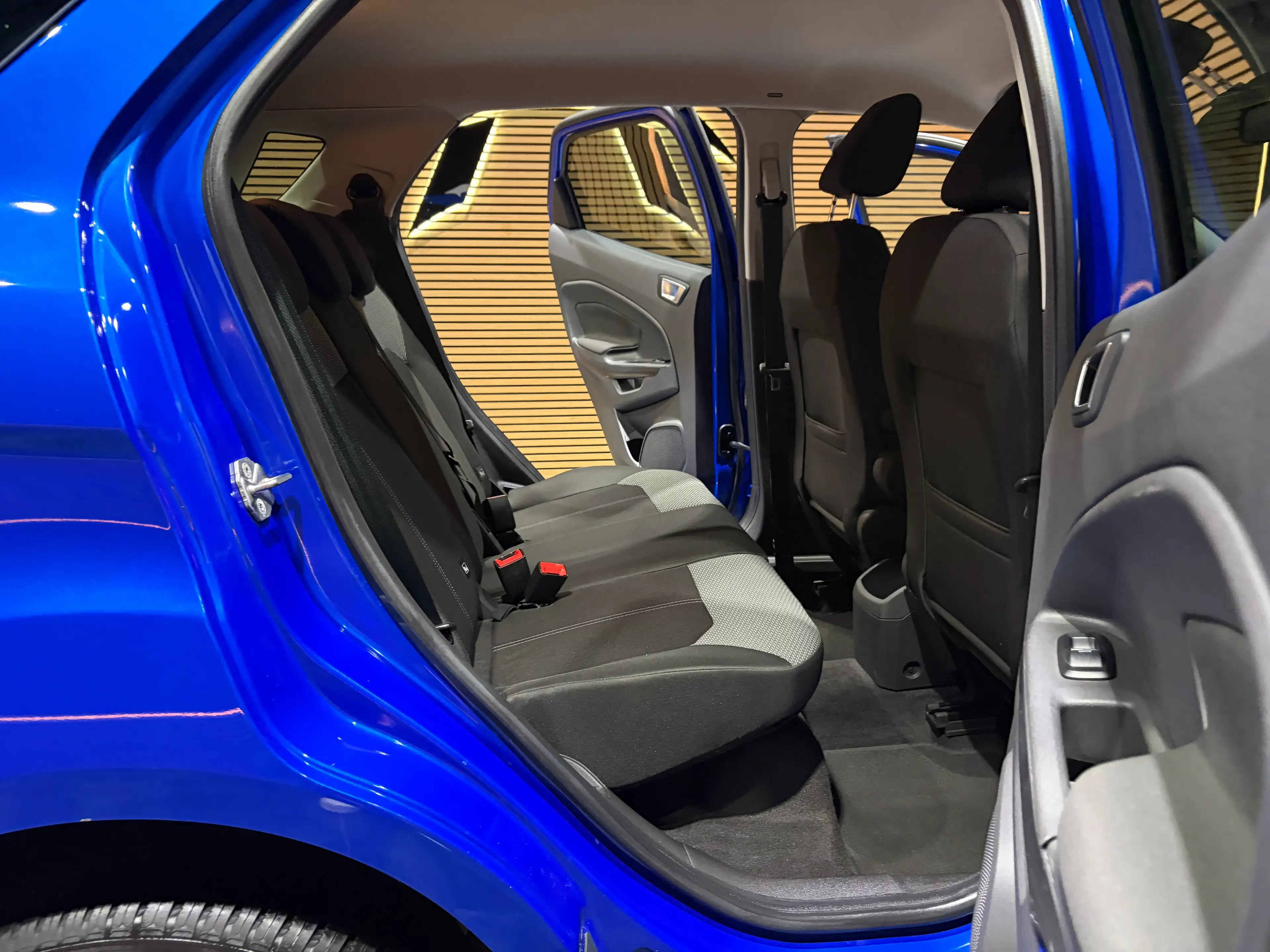 Ford EcoSport 1.0 EcoBoost *BLUETOOTH*CAPTEUR AR*AIRCO*GARANTIE* — photo 14