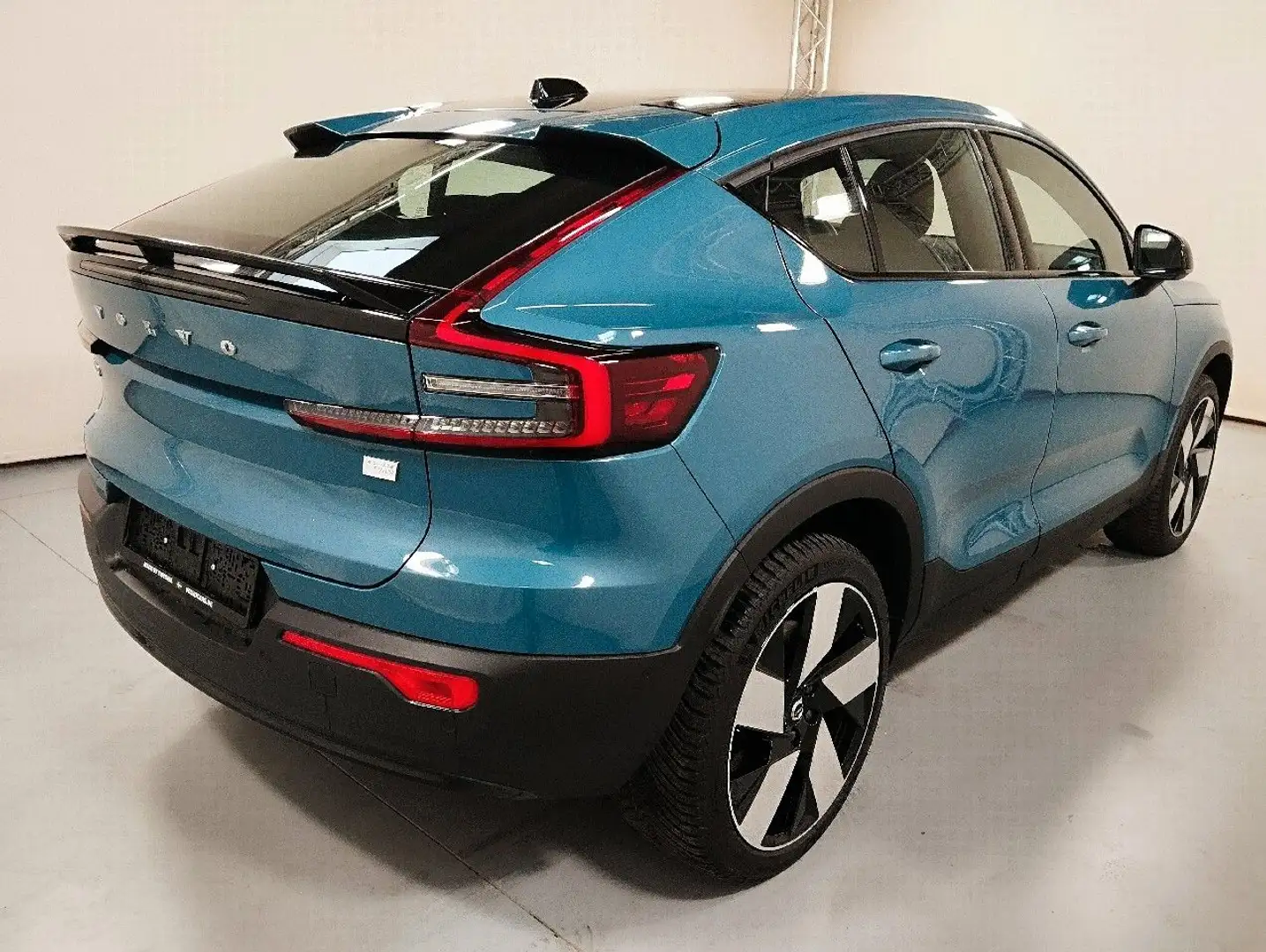 Volvo C40 Ultimate Twin Motor AWD Blau - 2