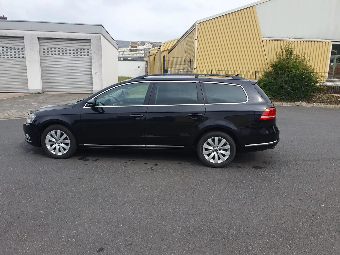 Volkswagen Passat Variant Comfortline BlueMotion - 1