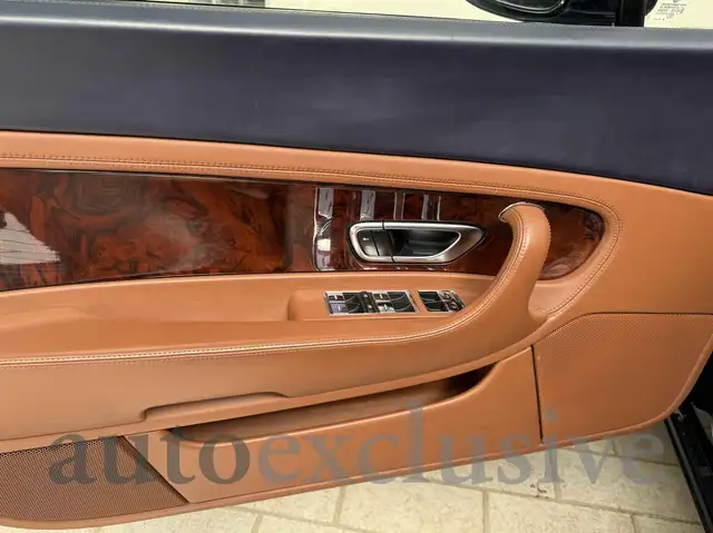Bentley Continental view 8