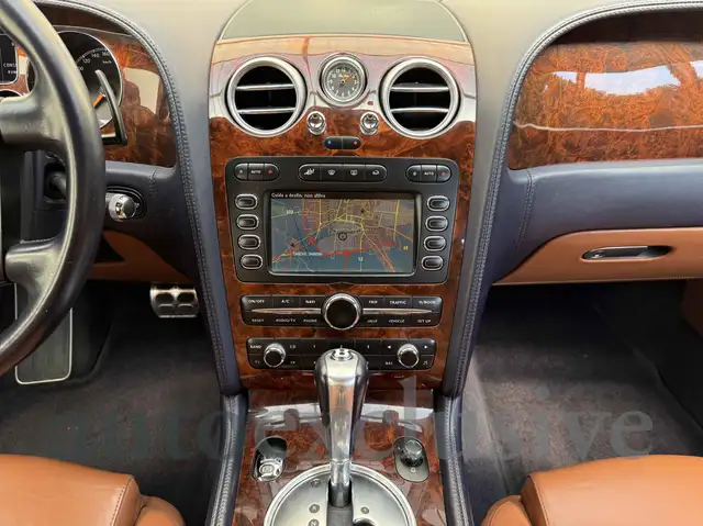 Bentley Continental view 13