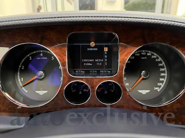 Bentley Continental view 12