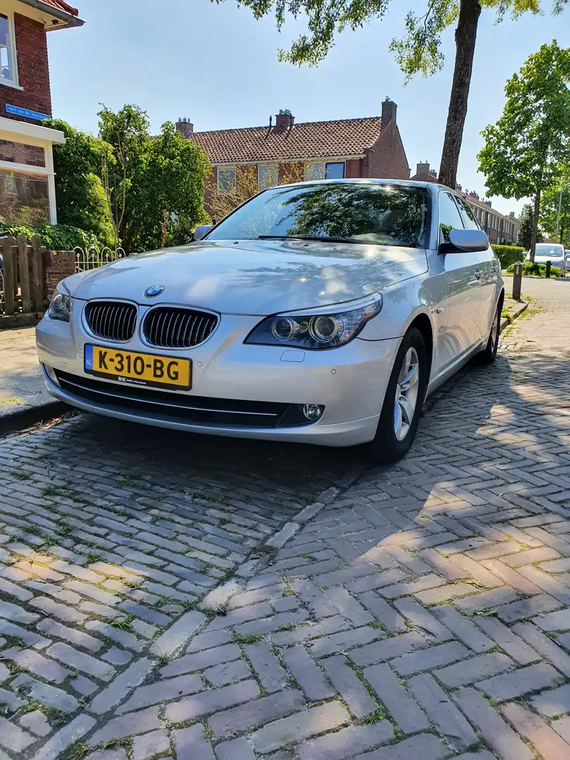 BMW 523 sedan LCI 2008 Grijs - 1