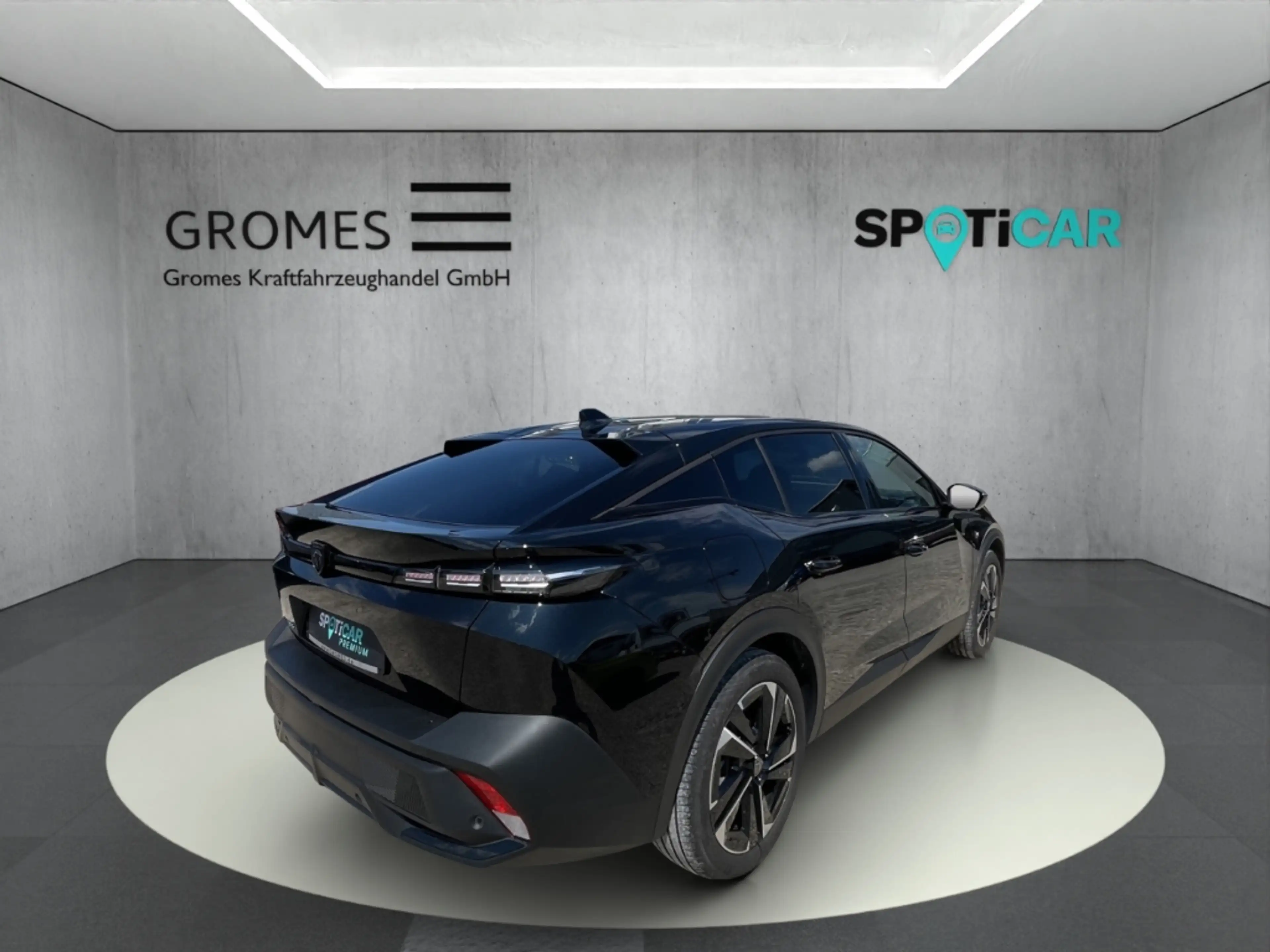 Peugeot 408 Allure PT 130 EAT8 AHK LED ACC Navi 360 Kamera App — photo 3