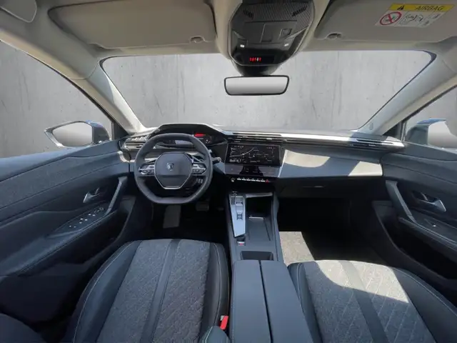 Peugeot 408 view 12