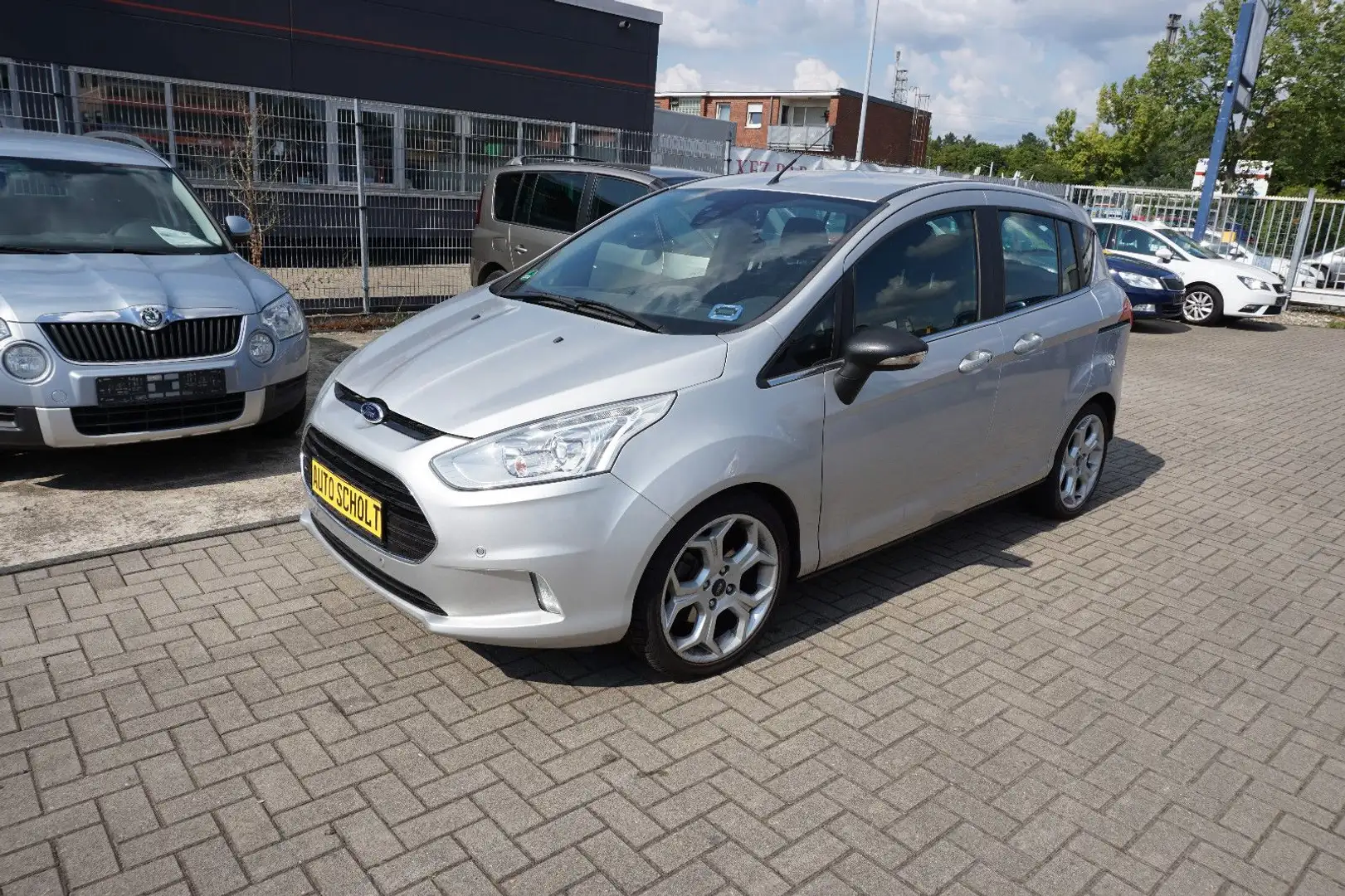 Ford B-Max B-MAX Titanium Argintiu - 2