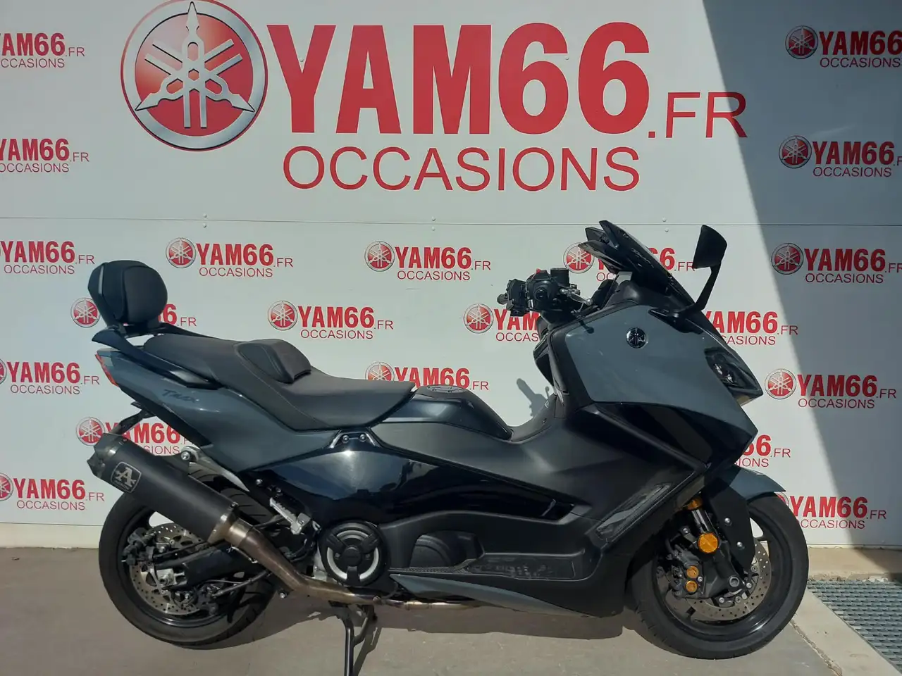 Yamaha Tmax 560