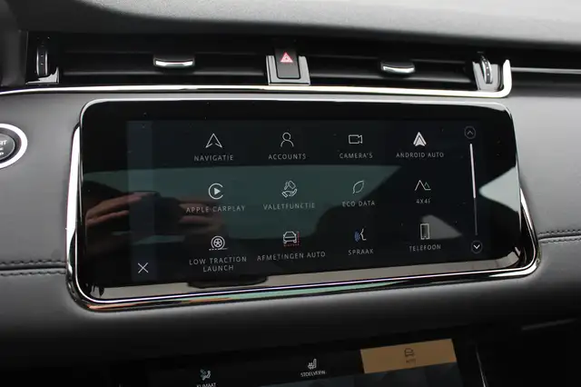 Land Rover Range Rover Evoque view 26