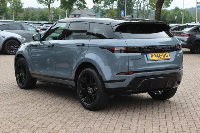 Land Rover Range Rover Evoque view 3