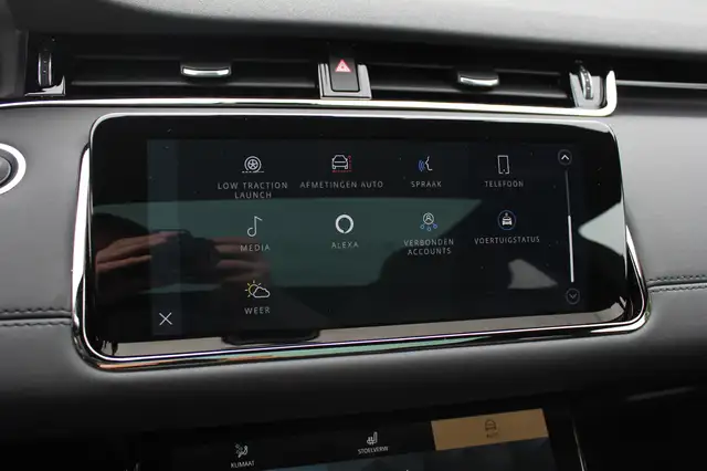 Land Rover Range Rover Evoque view 25