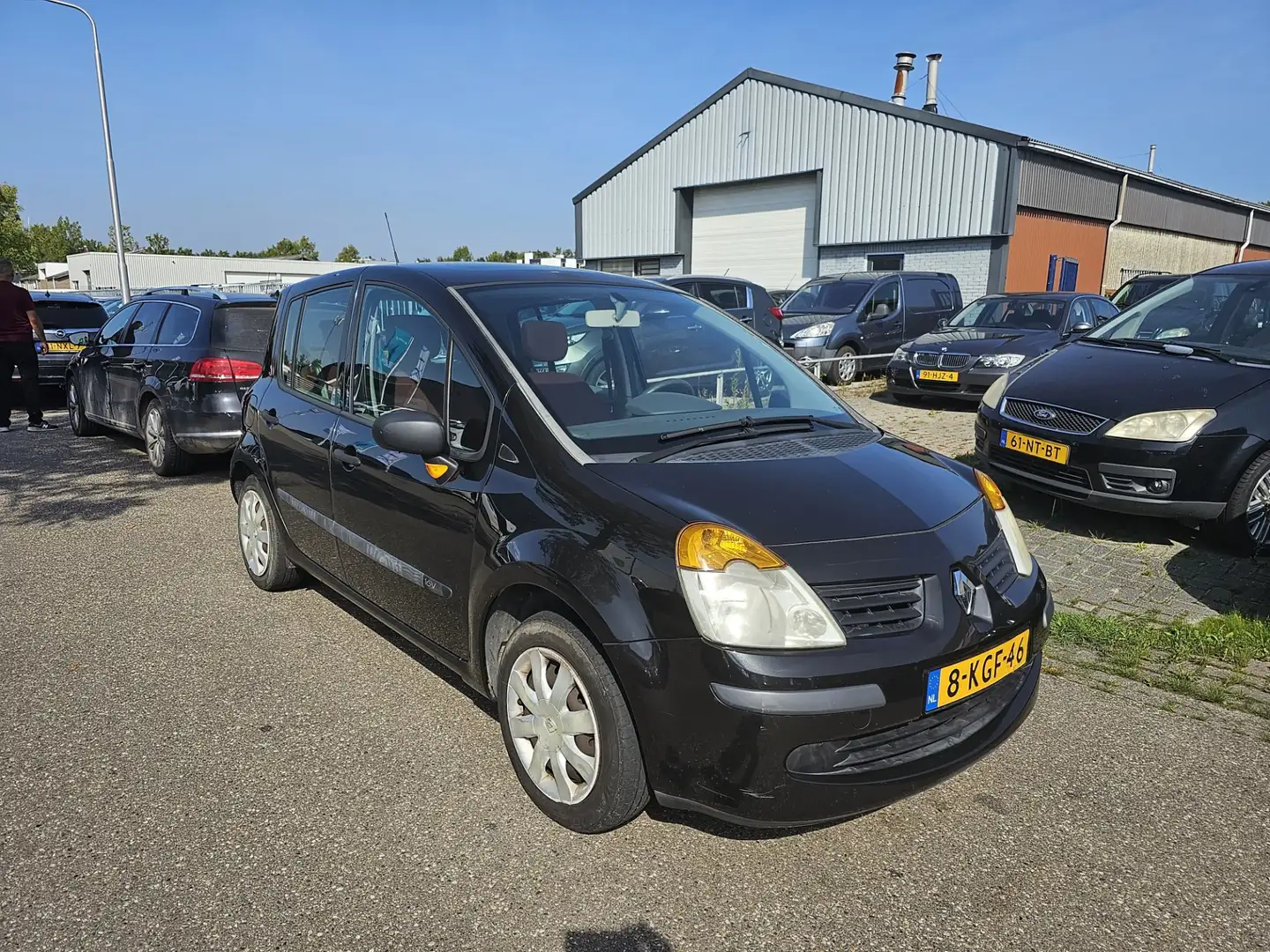 Renault Modus 1.2-16V Authentique Comfort Bj:2005 Zwart - 2