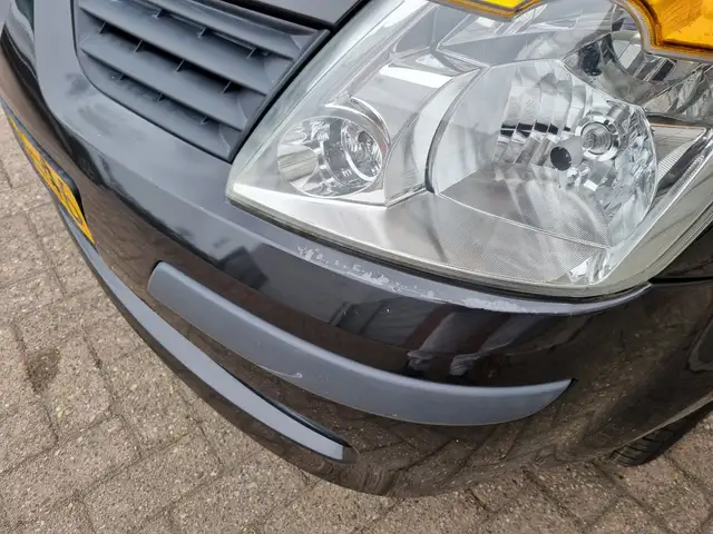 Renault Modus view 13
