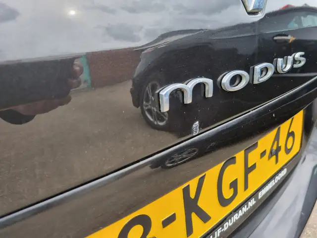 Renault Modus view 12