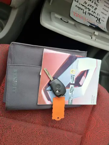 Renault Modus view 8