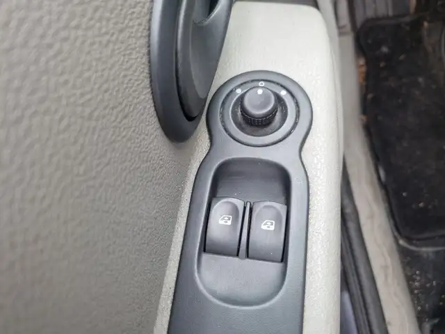 Renault Modus view 21