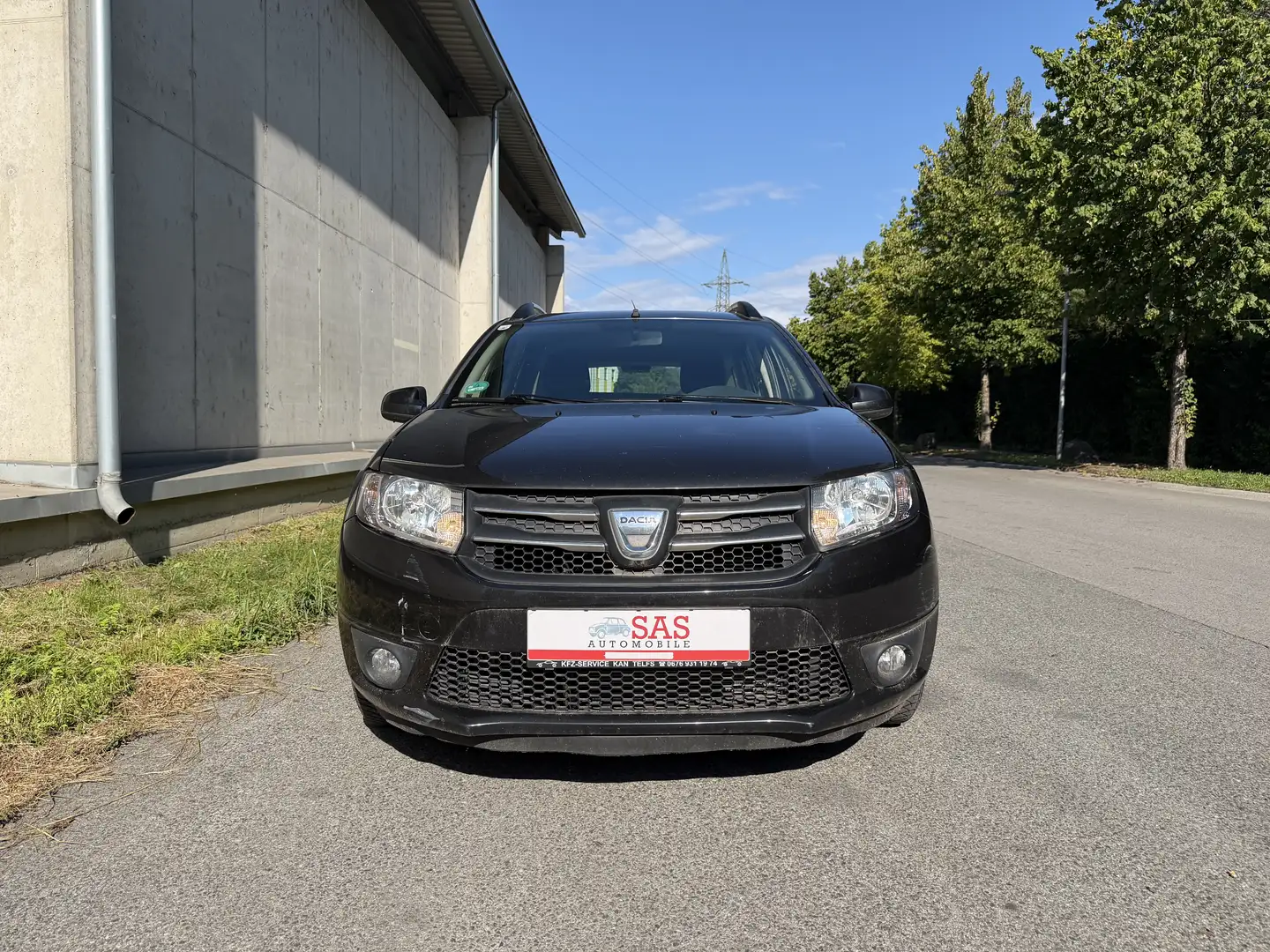 Dacia Logan MCV Lauréate TCe 90 Export !!! Schwarz - 2