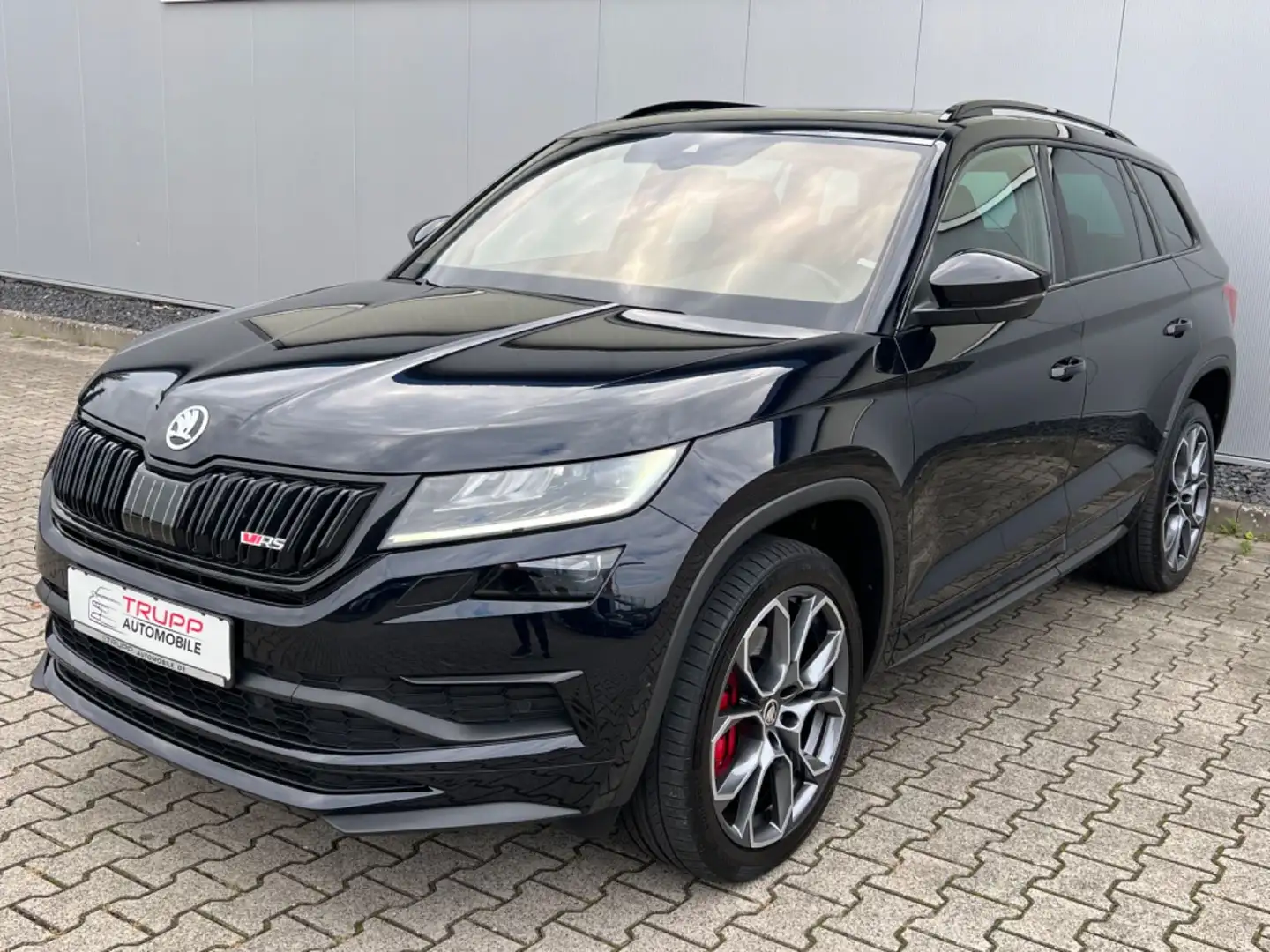 Skoda Kodiaq RS 4x4/7-SITZER/LED/STANDH/PANO/AHK/360° Schwarz - 2