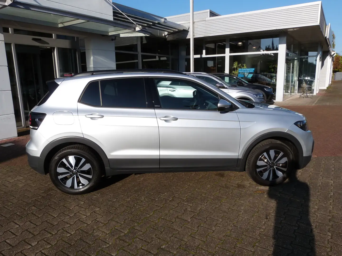 Volkswagen T-Cross 1.0 TSI Move Navi App Connect ACC Allwetterreifen Silber - 2