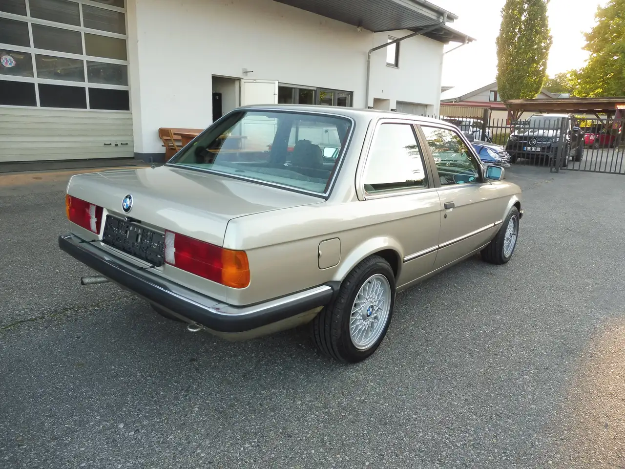 BMW 318 3er 318i E 30 Coupe, foto 2