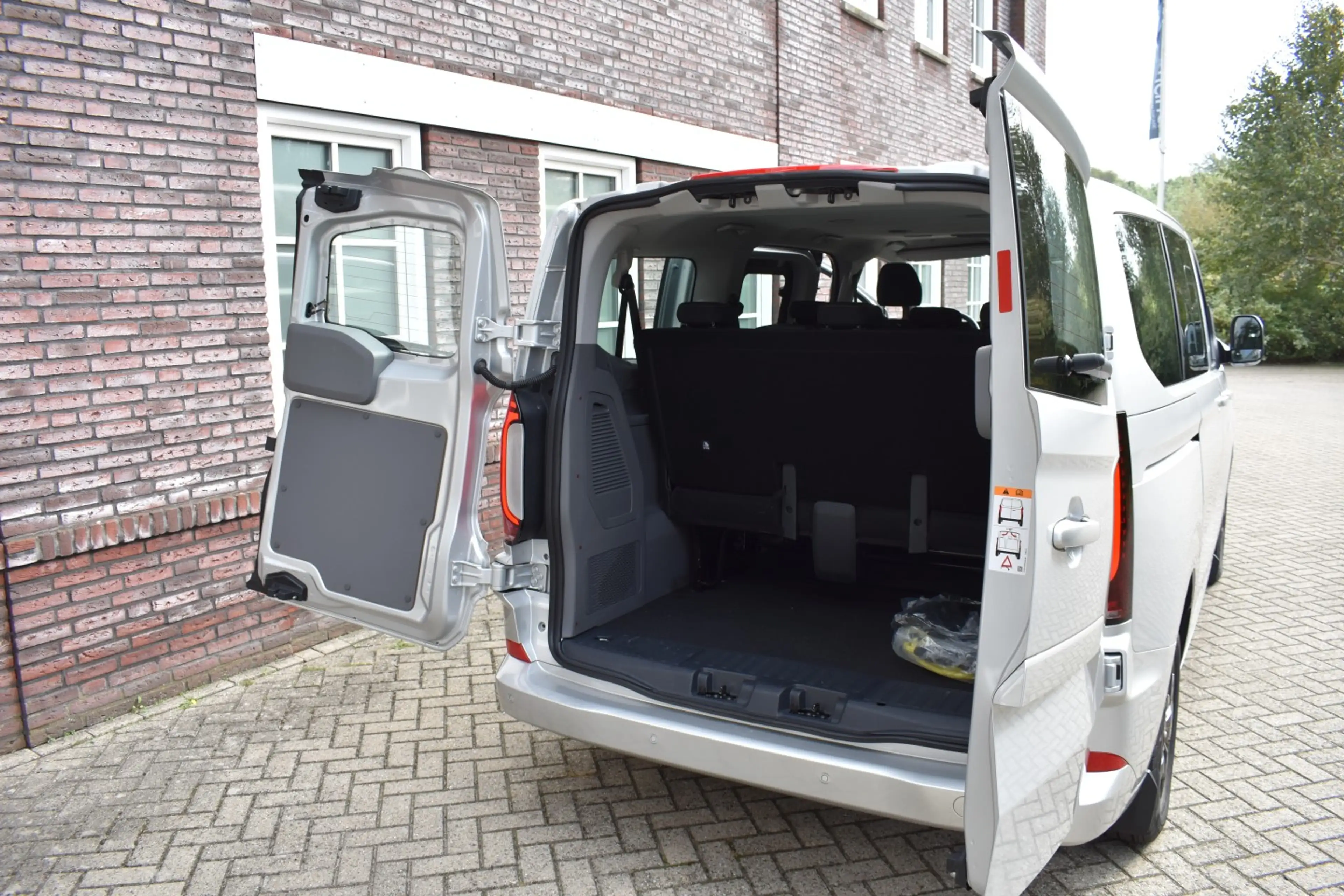 Volkswagen Transporter e-Transporter Caravelle Caravelle 9 persoons Wij z — photo 5