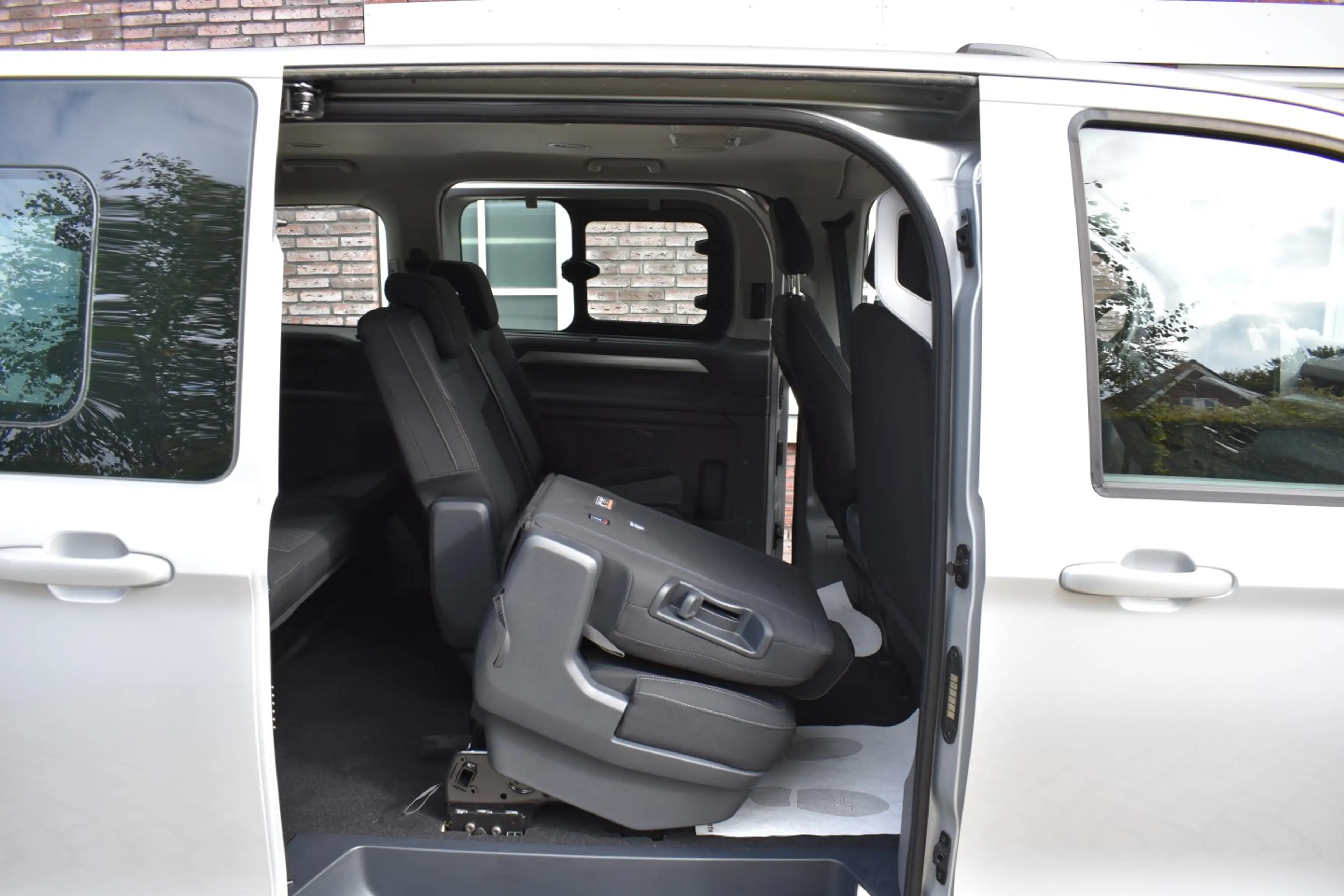 Volkswagen Transporter e-Transporter Caravelle Caravelle 9 persoons Wij z — photo 9