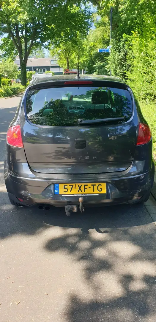 SEAT Altea 2.0 FSI Businessline Negro - 1