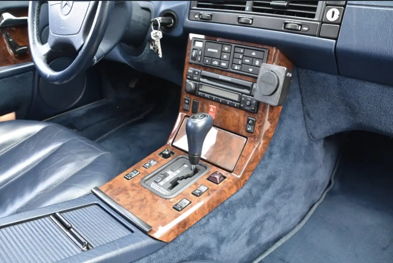 Mercedes-Benz SL 280, foto 9