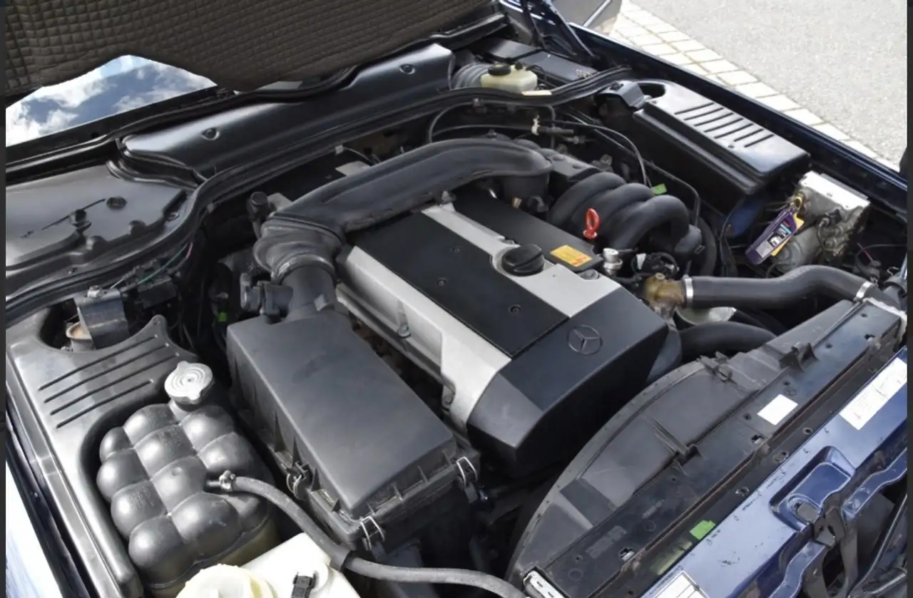 Mercedes-Benz SL 280, foto 11