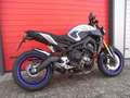 Yamaha MT-09 SP -- 1 Hand -- Sportauspuff -- Neue Reifen !!! Plateado - thumbnail 8