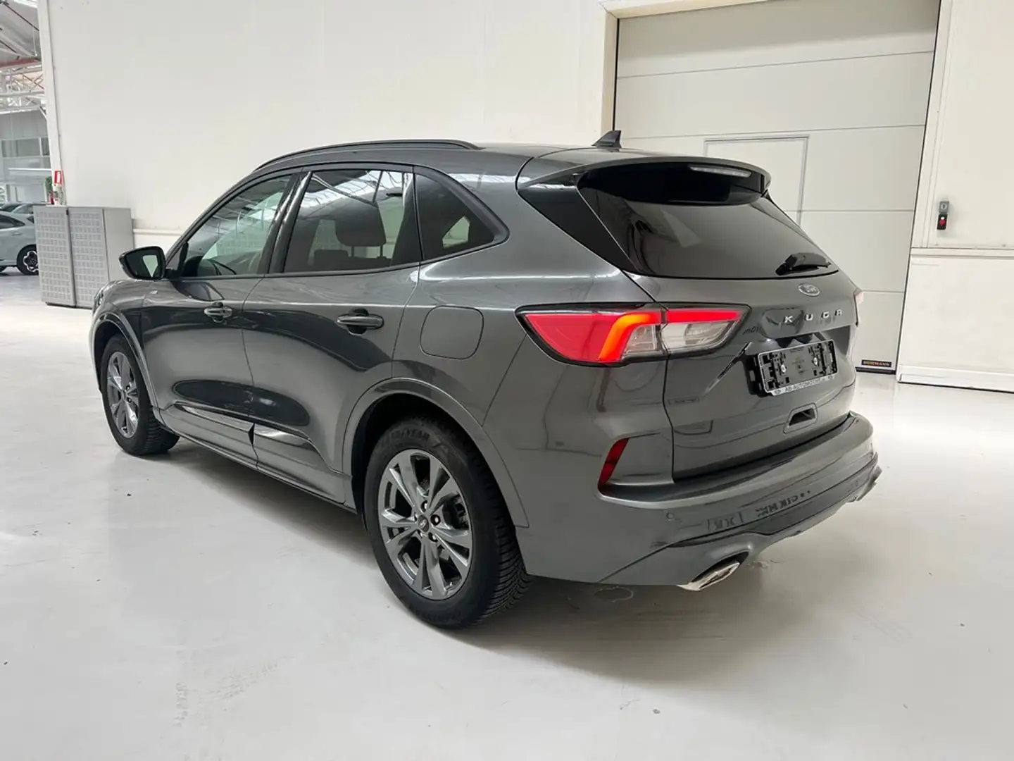 Ford Kuga * St line X - Ecoboost 150pk * Gris - 2