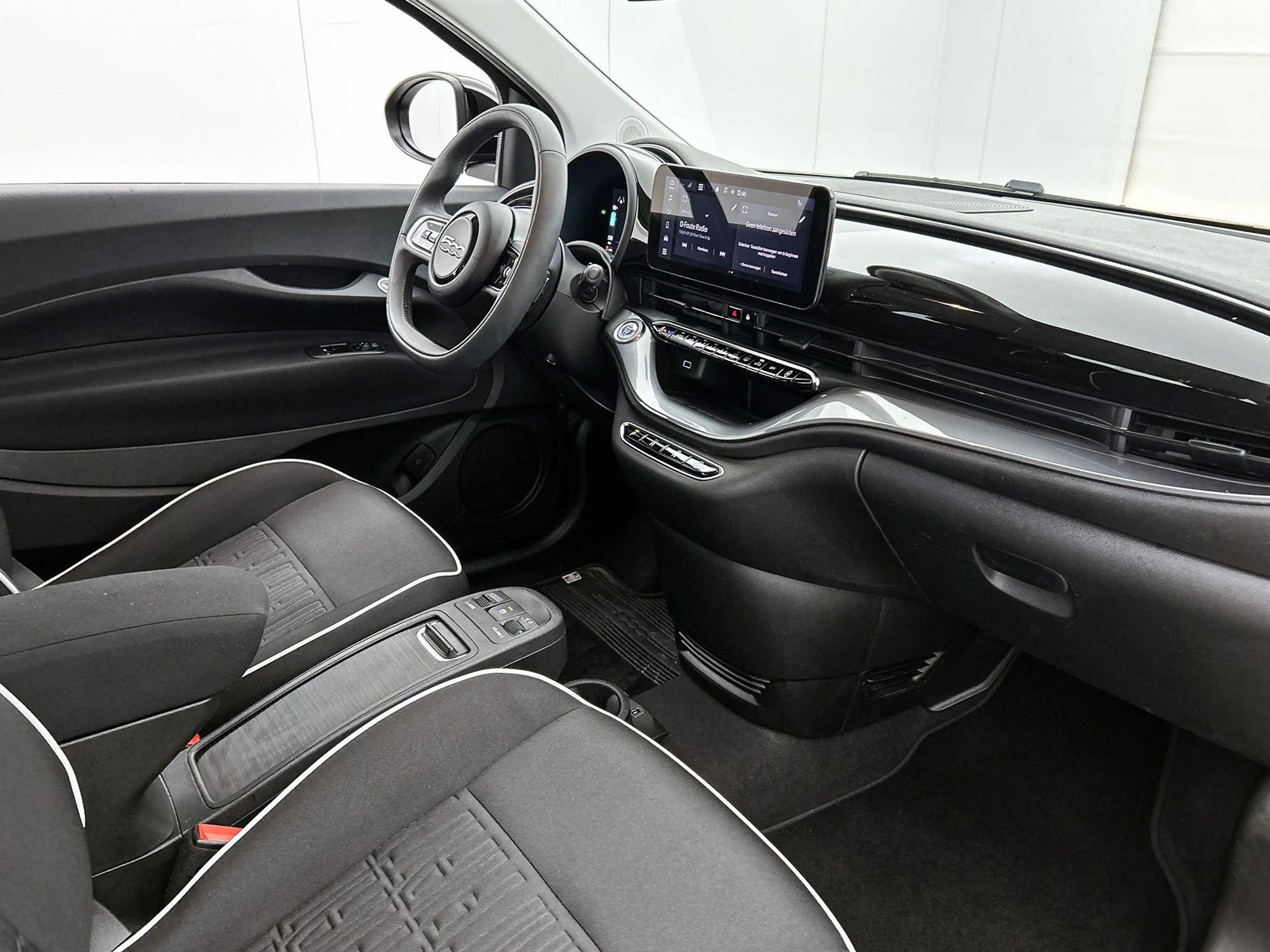 Fiat 500 118pk Urban 42 kWh Automaat | Apple Carplay/Androi — photo 12