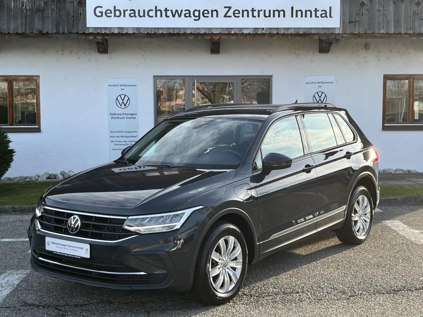 Volkswagen Tiguan 1,4 TSI eHybrid DSG (Navi+LED) Klima Navi Grau - 2
