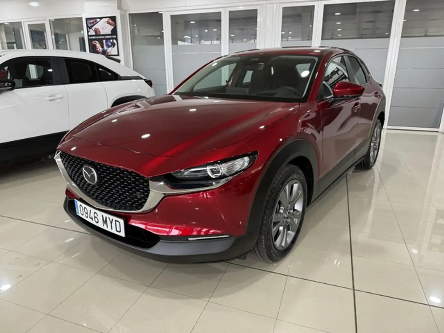 Mazda CX-30 2.5 e-Skyactiv-G Centre Line FWD 103kW Rood - 2