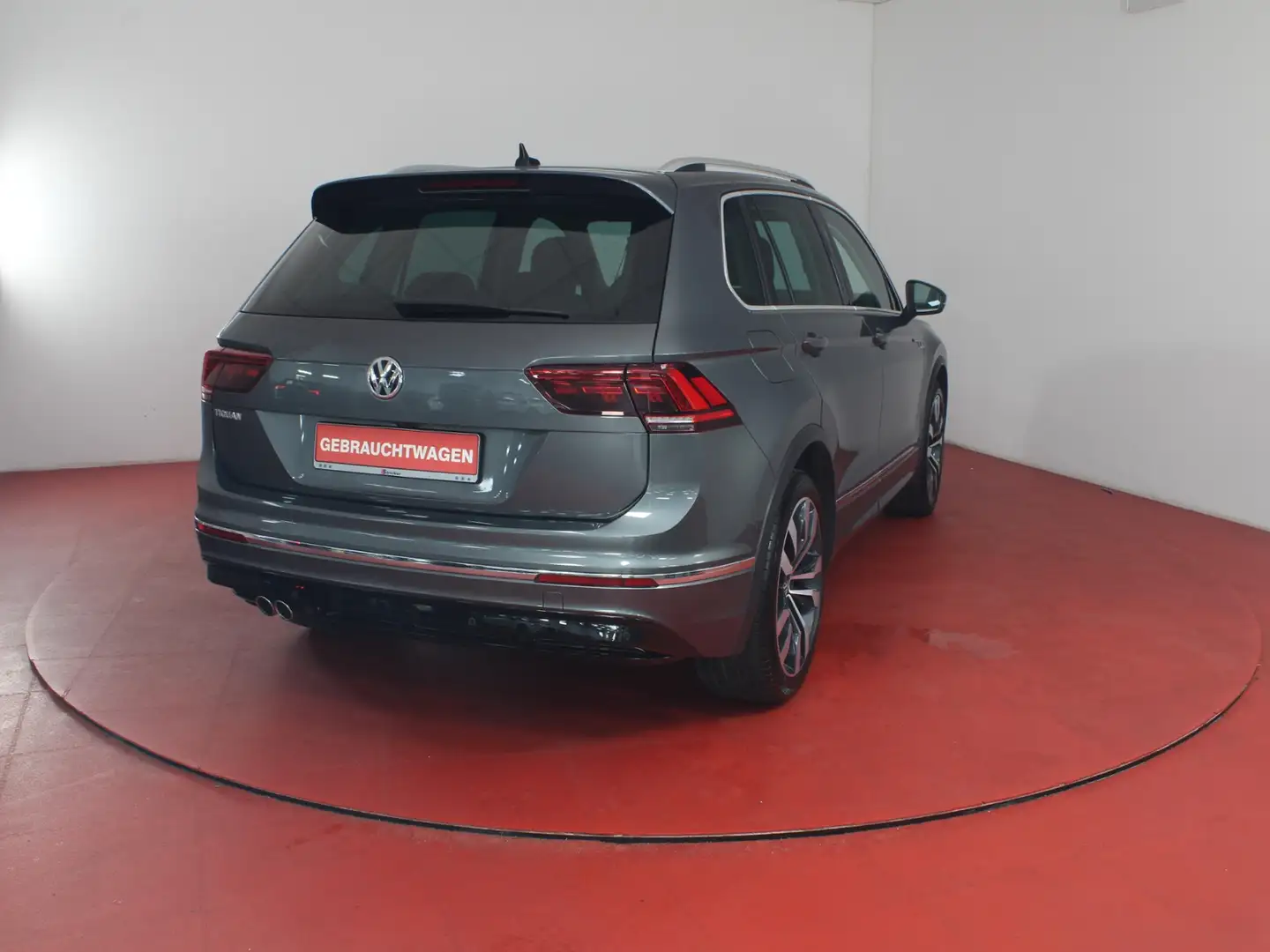 Volkswagen Tiguan Highline 2.0TDI DSG 320,-ohne Anzahlung AHK Navi Silber - 2