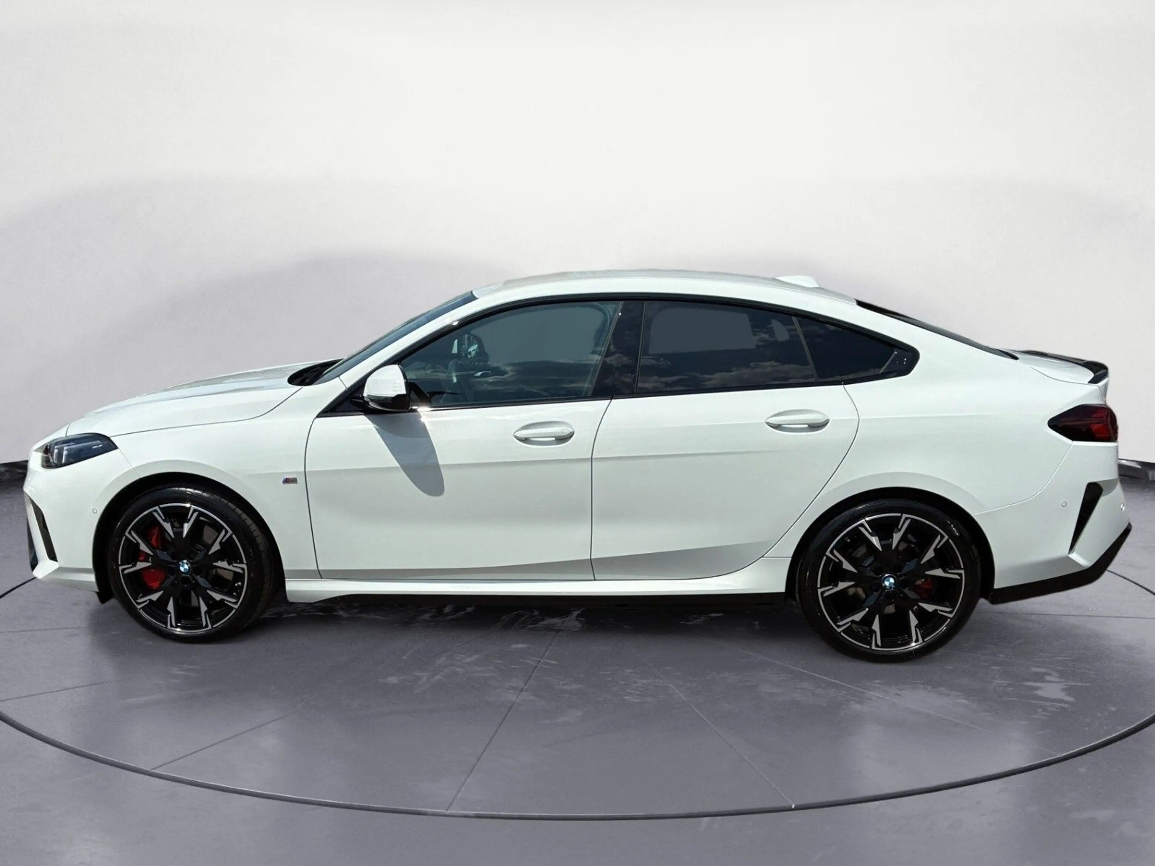 BMW 220 220d Gran Coupe Steptronic M Sportpaket pro Rück — photo 4