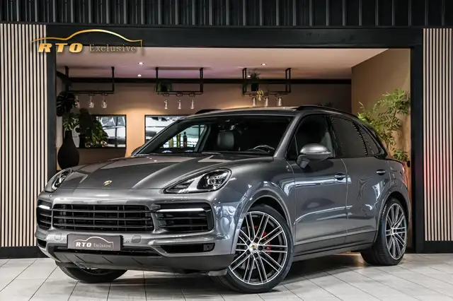 Porsche Cayenne main image