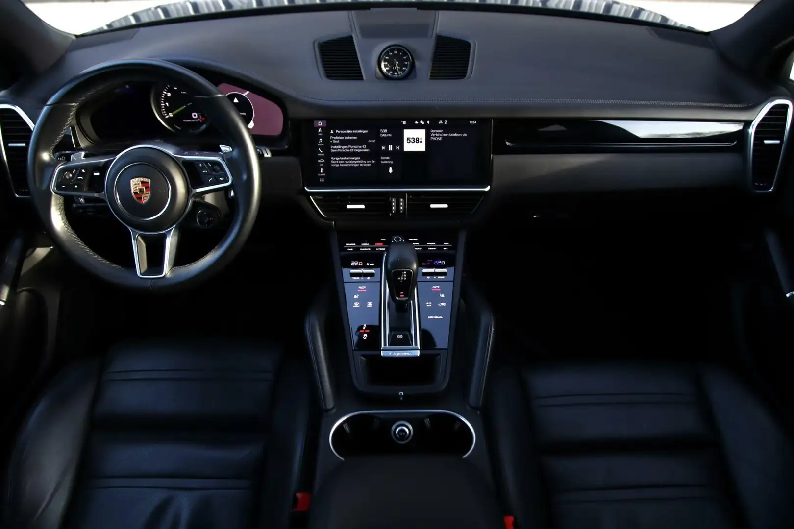 Porsche Cayenne 3.0 E-Hybrid|Dealer ondh.|Sportchrono|477 PK Grijs - 2