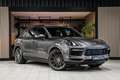 Porsche Cayenne 3.0 E-Hybrid|Dealer ondh.|Sportchrono|477 PK Grijs - thumbnail 4