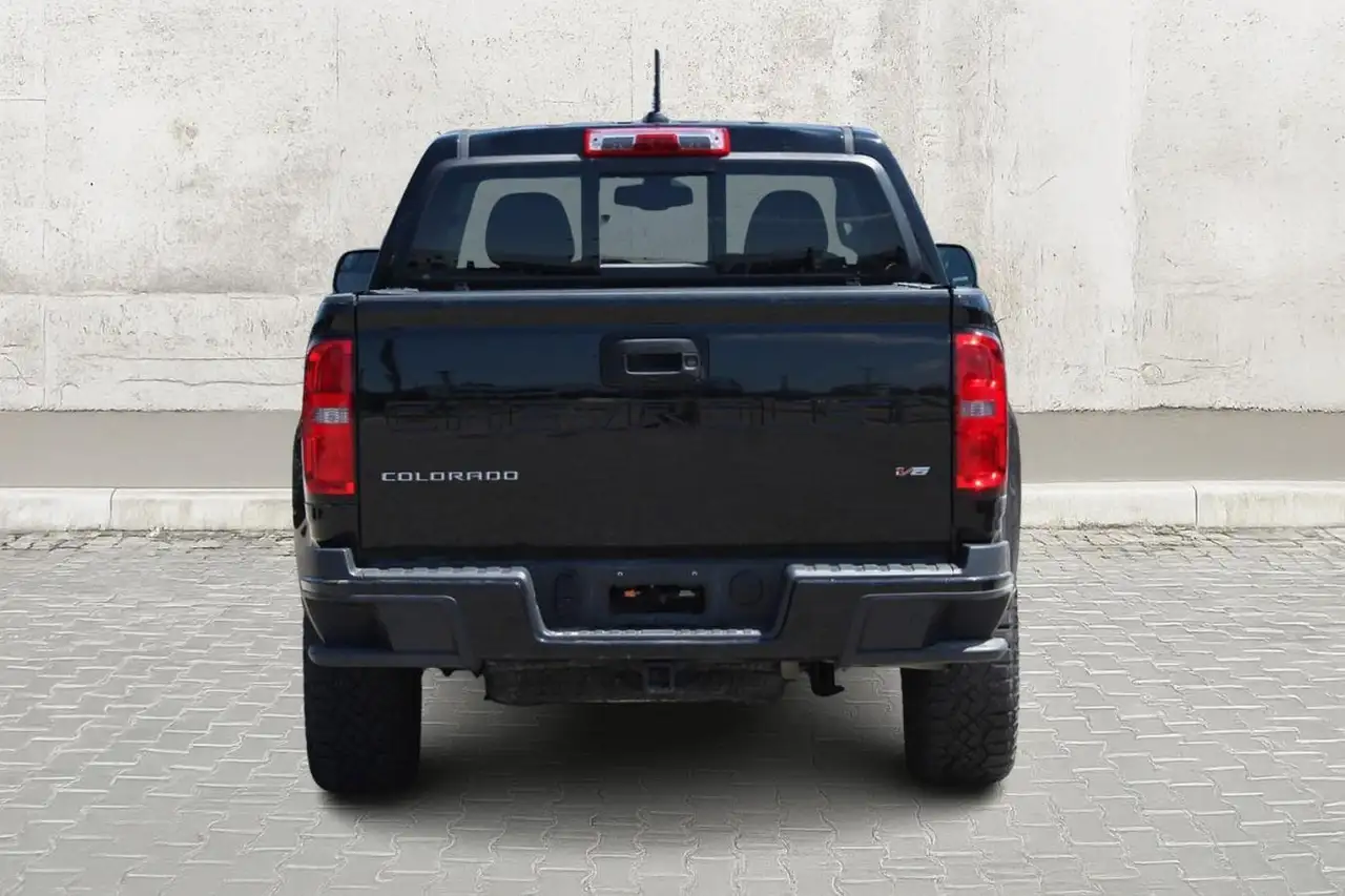 Chevrolet Colorado снимка Chevrolet Colorado