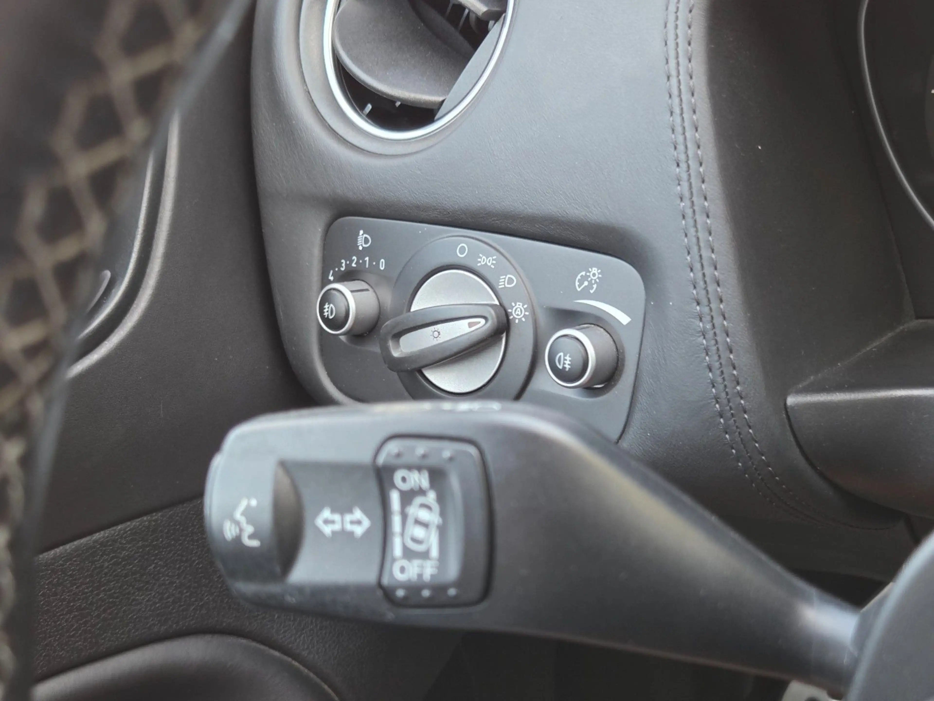 Ford Mondeo 2.0 TDCi Turnier Titanium X Automatik — photo 21