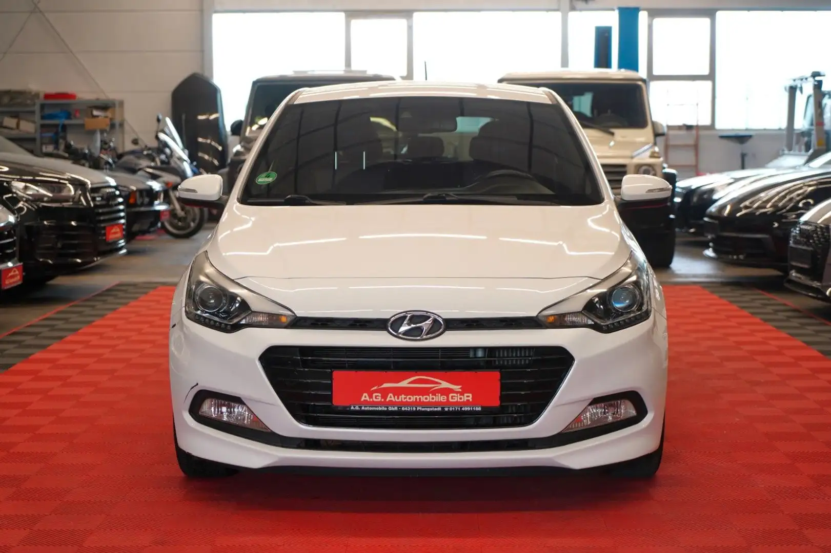 Hyundai i20 1.0 Lim. Passion 2.Hand*Spur-Assist*Tempomat Weiß - 2