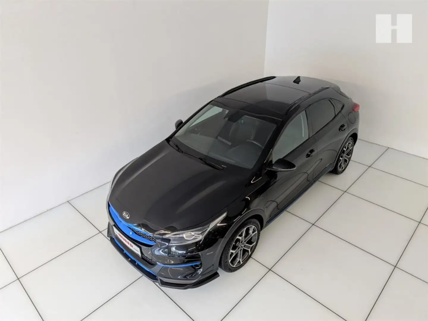 Kia XCeed 1,5TGDI Platin Schwarz - 2
