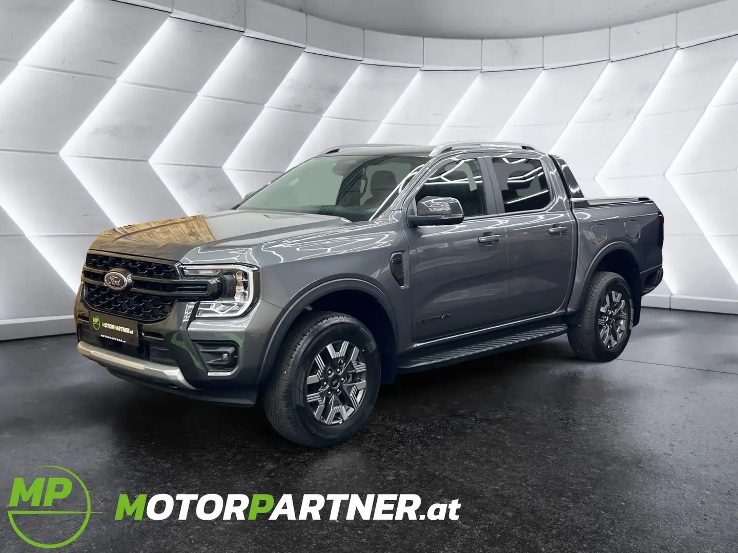 Ford Ranger DoKa Wildtrak PHEV **inkl. Rollo** Grau - 1
