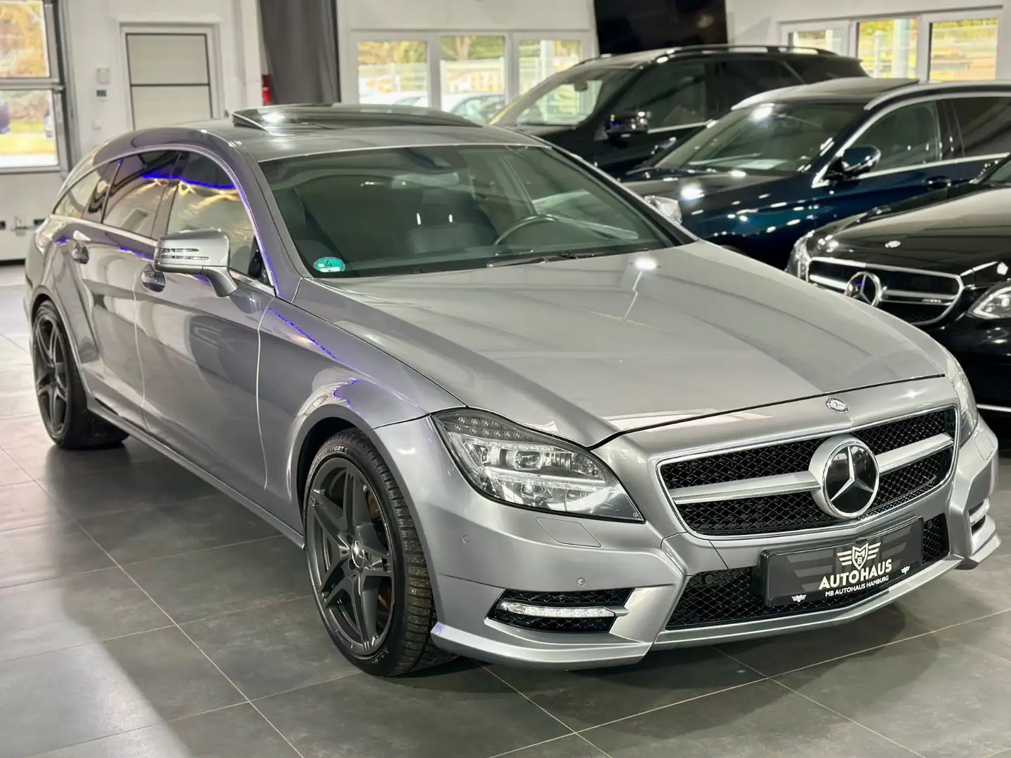 Mercedes-Benz CLS 500 SB,4-Matic,AMG-Paket,LED,Kamera,VOLL,TOP Argent - 2