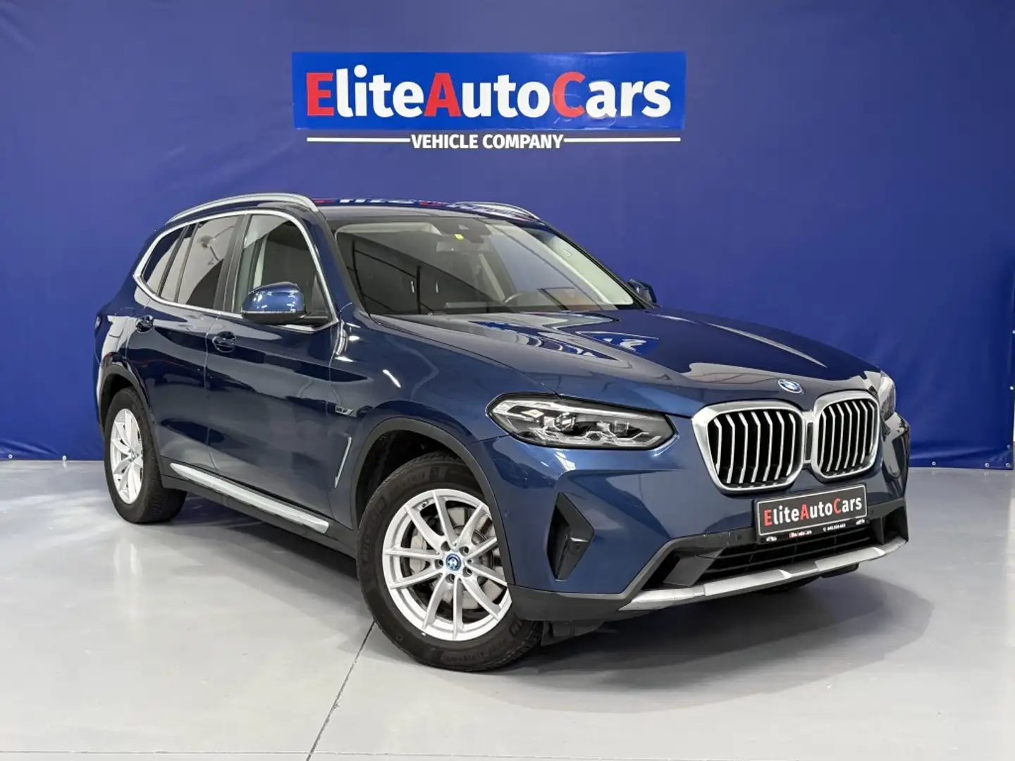 BMW X3 xDrive 30e xLine Azul - 2