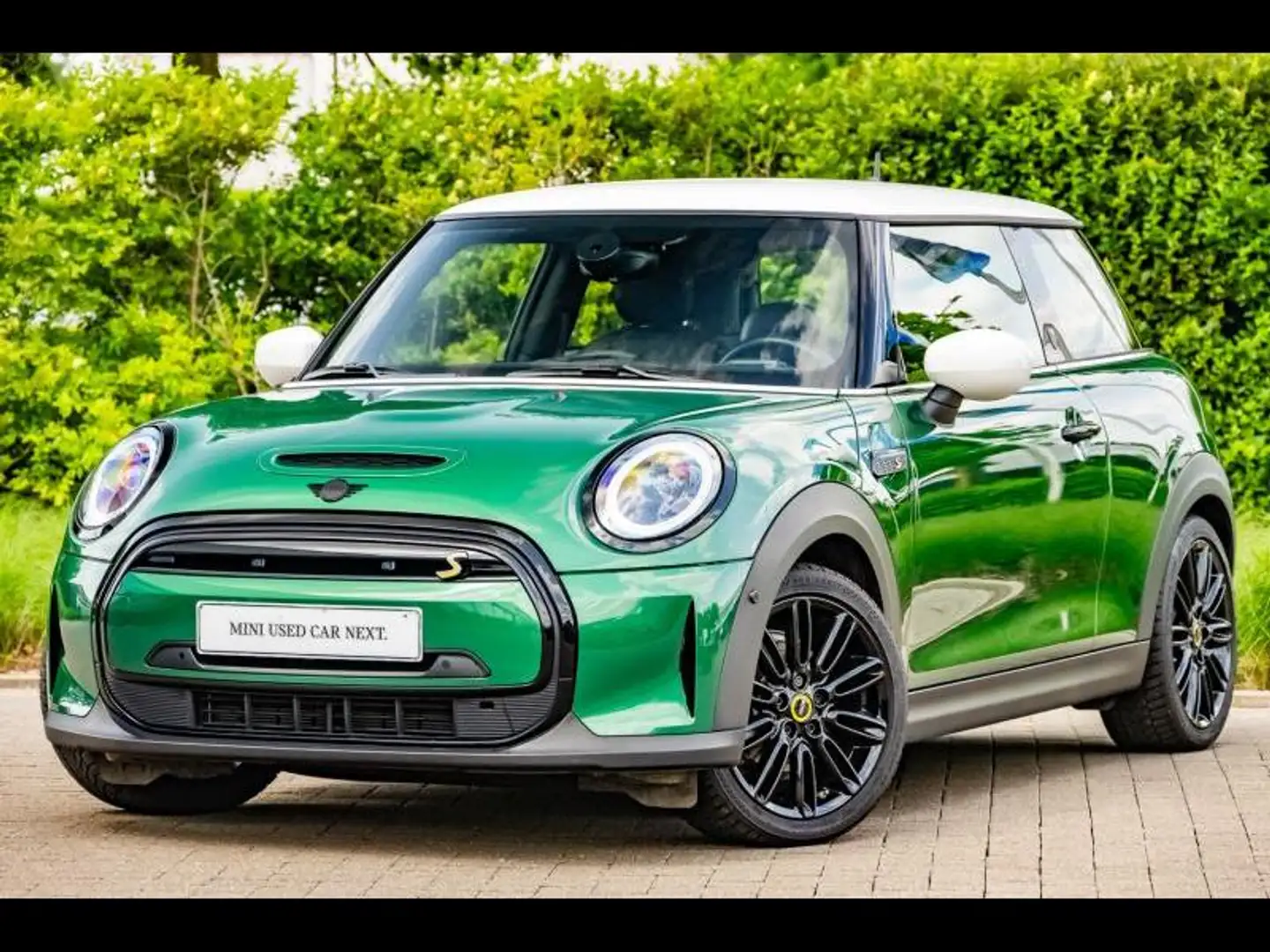 MINI Cooper SE Younique Grün - 1