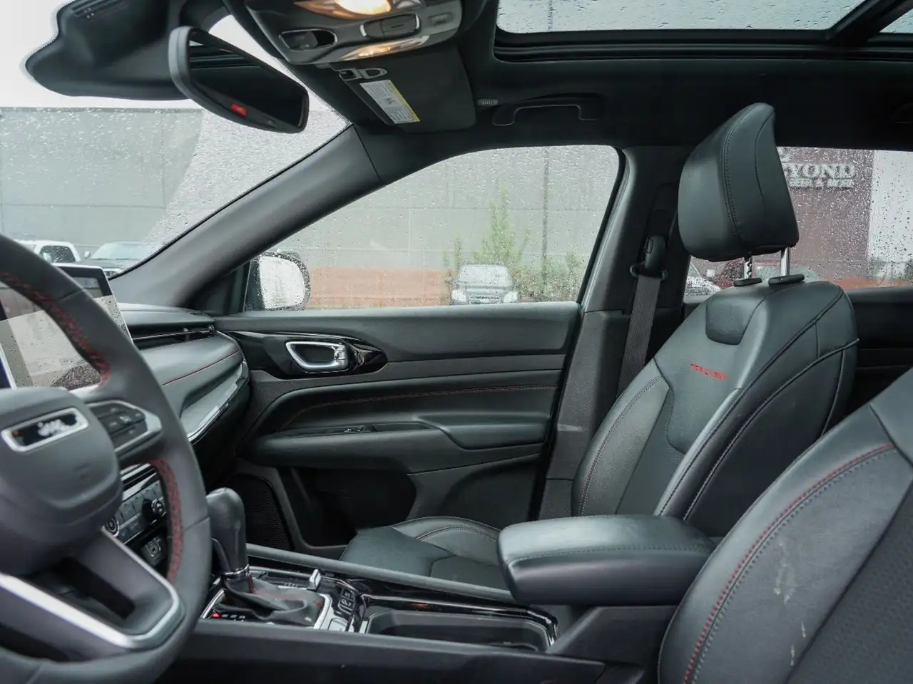 Jeep Compass photo Jeep Compass