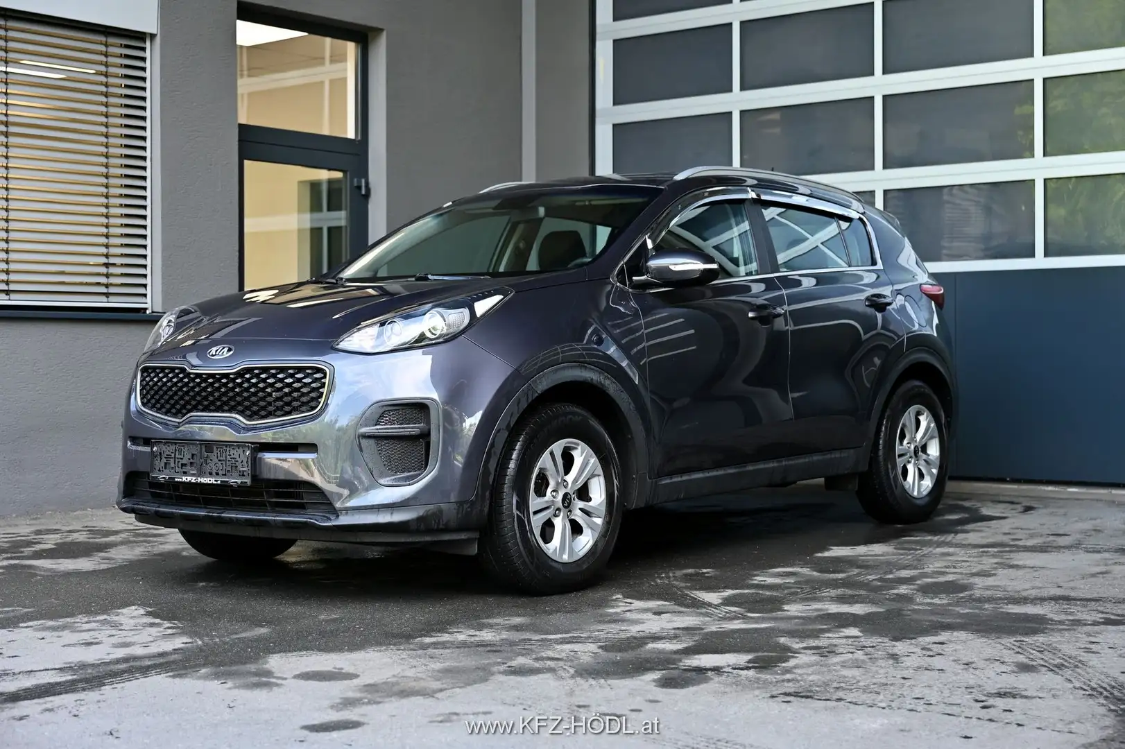 Kia Sportage 1.7 CRDI Titan ISG Pickerl NEU Silber - 1